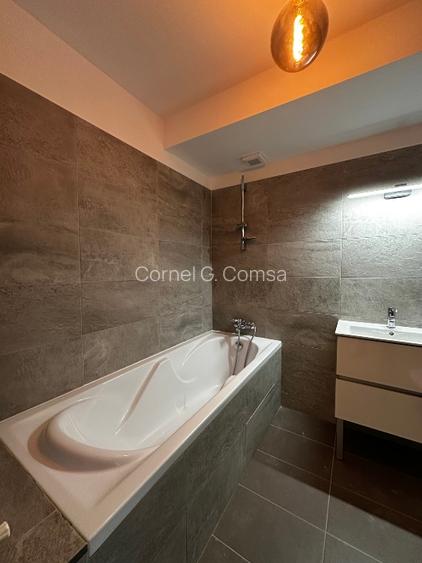 Studio unic în centrul vechi al Brașovului  - 11