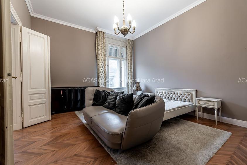 Apartament spatios cu 3 camere de LUX pe Metianu Comision 0 - 5