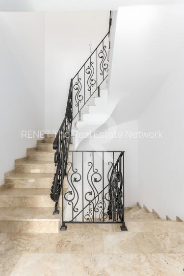 Vilă elegantă cu piscină și ieșire la Lac – Căciulați, Balotești - 16