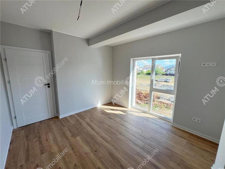 Apartament la cheie cu 3 camere si balcon zona Pictor Brana Selimbar - 2