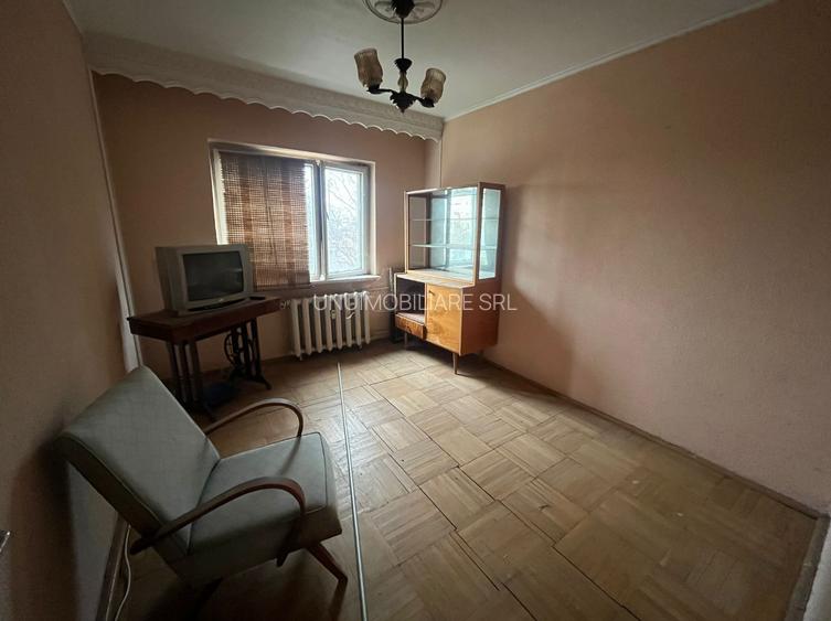 Apartament trei camere - 80mp - etaj 2 - Școala nr. 10 - 3