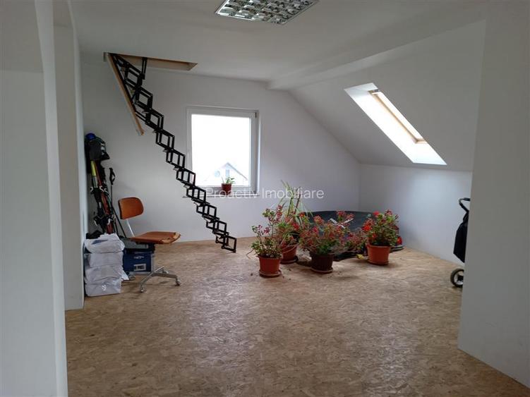 Casă individuală spațioasă în Ipotești | 300 mp ut - 12