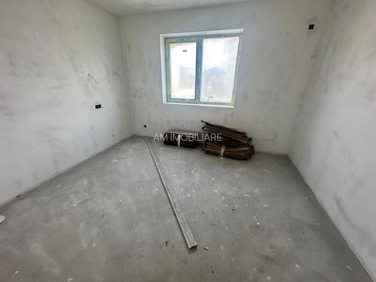 CASA DUPLEX - TOATE UTILITATILE, INCALZIRE PARDOSEALA, COMISION 0% - 4