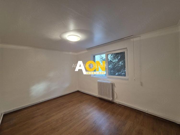 Apartament 2 camere parter inalt, Cetate - 2