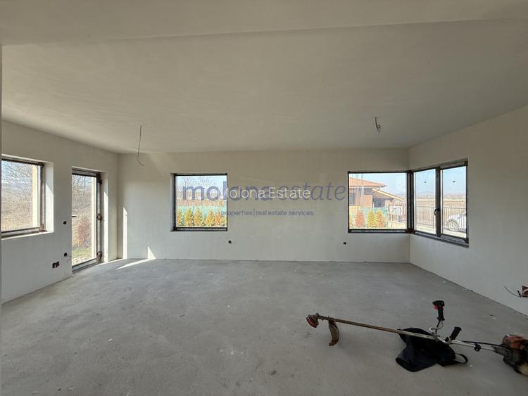Exclusivitate, Ultima casă disponibilă,  3 dormitoare , 470 mp teren ,Jucu - 6