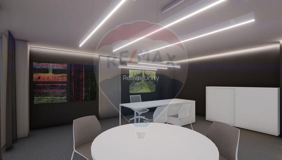 Cladire de 902 mp utili de vânzare, zona Grivitei - DN 13, COMISION 0 - 7