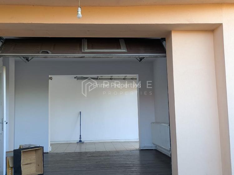 Clădire multifuncțională de vânzare sau închiriere – 7 Noiembrie - 8