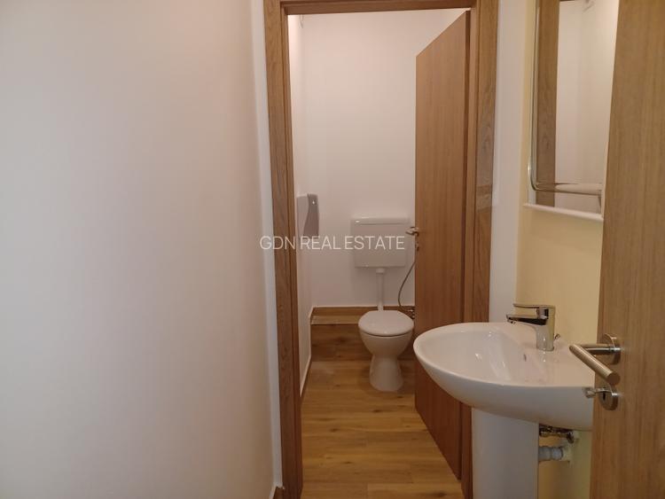 Spatiu birou central, versatil - 8