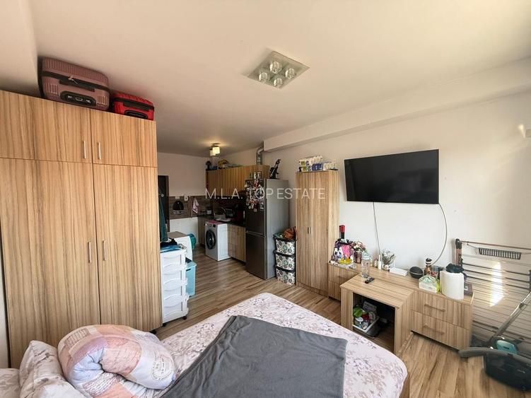 Garsoniera de vanzare in zona UTA - 11