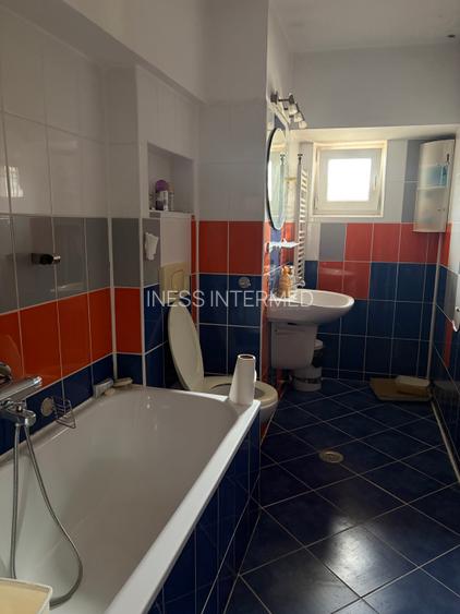 bd. Unirii colt cu Traian - apartament 4 camere foarte spatios - 9