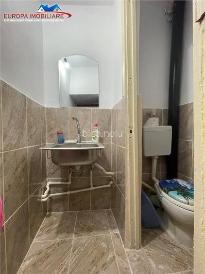 Vand casa oras Tulcea, zona ultracentrala - 9