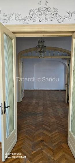 Vnd apartament în vilă zonă centrală - 6