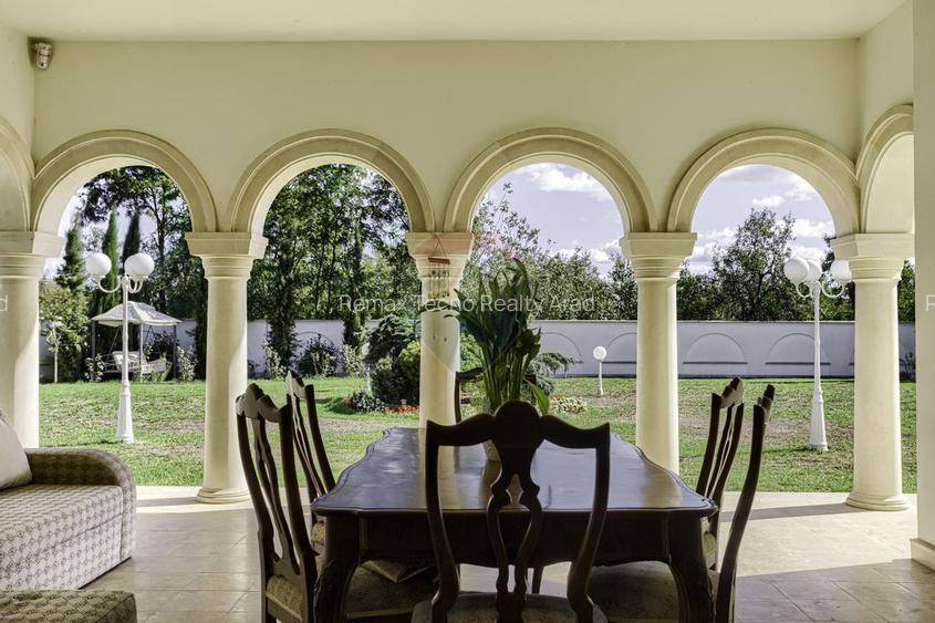 Stil si eleganta ! Vila superba 320 mp cu teren 1728 mp in Mandruloc - 39