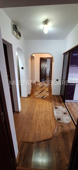 - Apartament 3 camere Vidin, suprafata 75mp, etaj 2 - 9