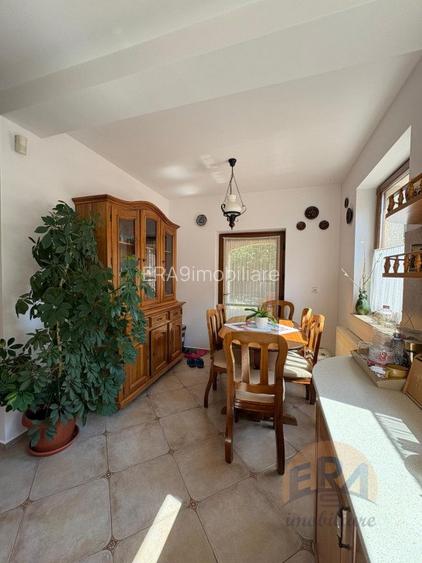 Casa dealuri Oradea - 9