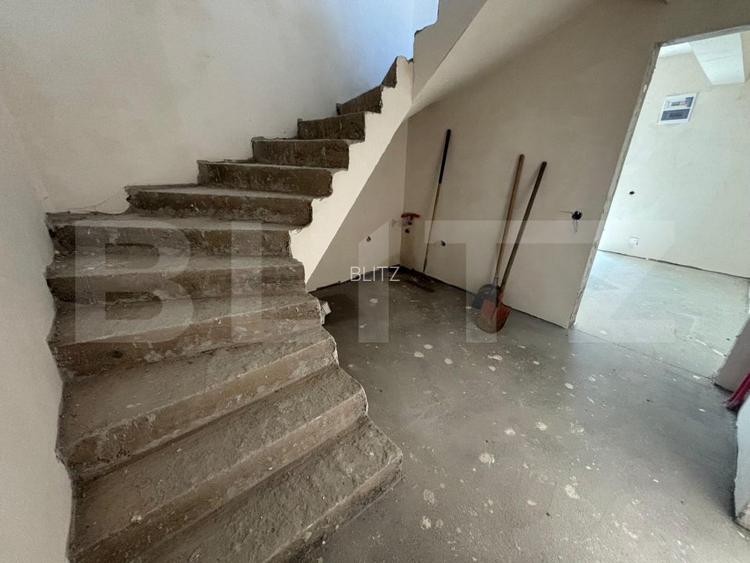 Duplex semifinisat de vanzare, Tauti  - 11