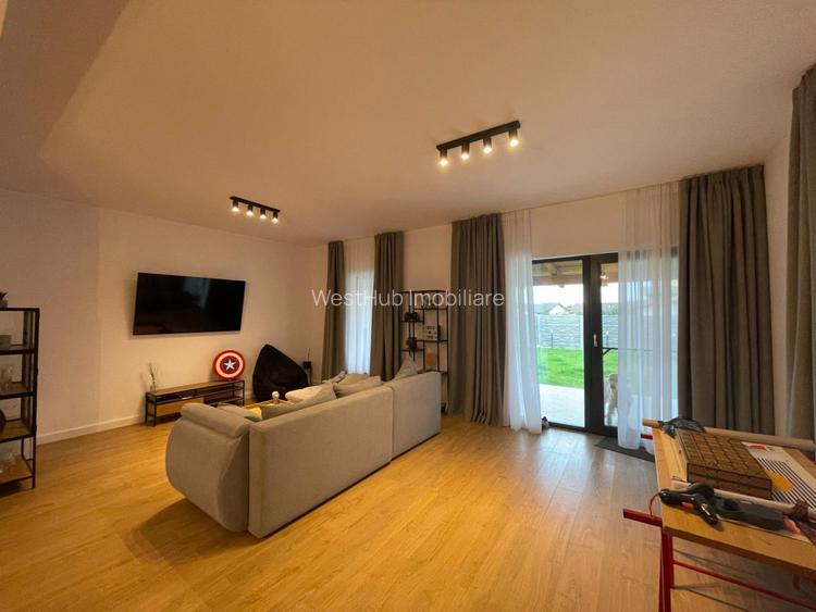 Duplex cu 4 camere mobilat si utila Mosnita Veche - 3