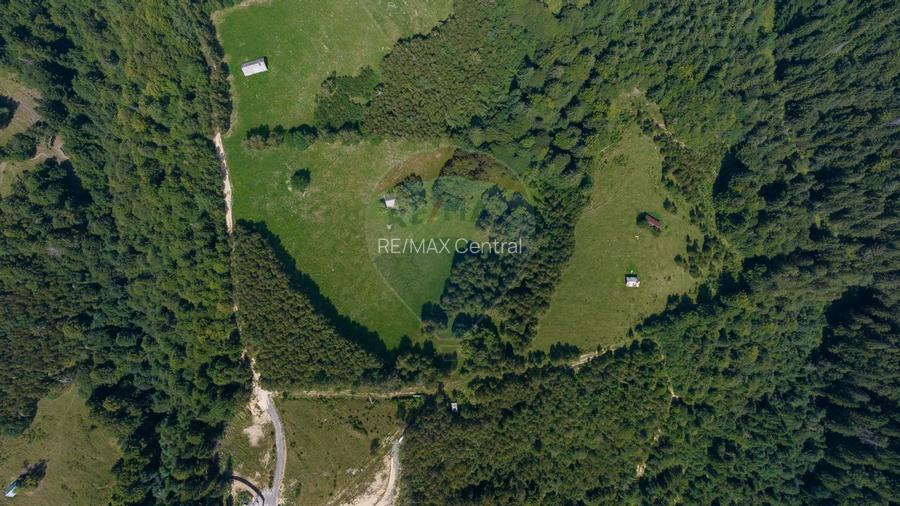 Teren Panoramic in Bran – Vedere spre Bucegi & Piatra Craiului - 15