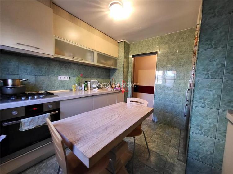 Apartament 3 camere / parcare / boxa / zona verde - 9