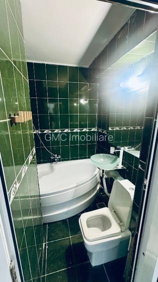 De vanzare  apartament 3 camere Zona Apusului/Gorjului - 10