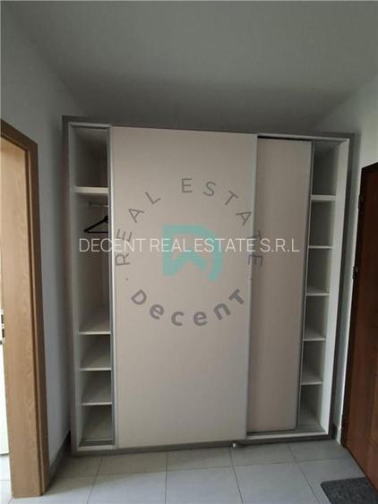 Garsoniera Casa Nobel, loc de parcare si gradina  proprie - 6