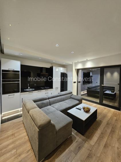 Statiunea Mamaia  Apartament  3  Camere Vedere Lac  Mobilat Utilat Lux Etaj 7/10 - 9