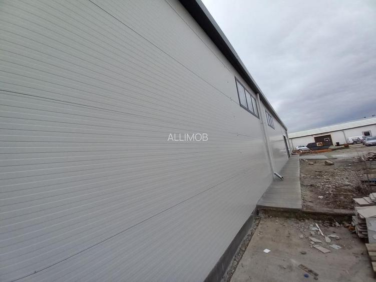 Hala cu suprafata de 2100 mp si spatii de birouri - 22