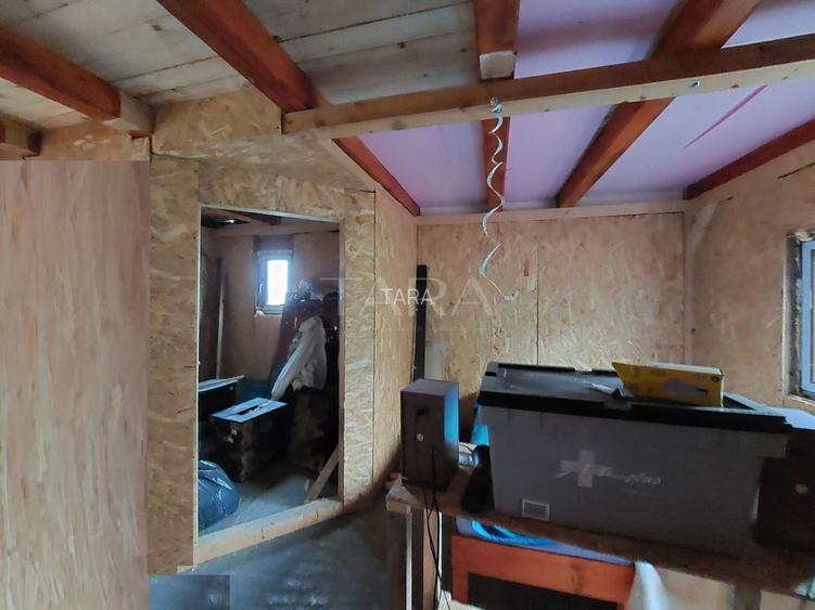 Casa de vanzare in Campenesti. - 2