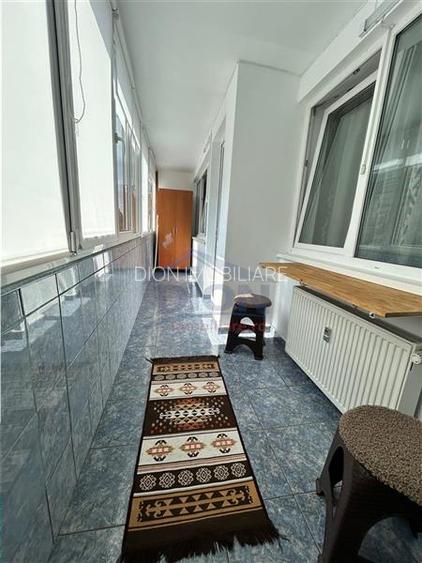 Stefan cel Mare - 2 min metrou - bloc reabilitat - 2