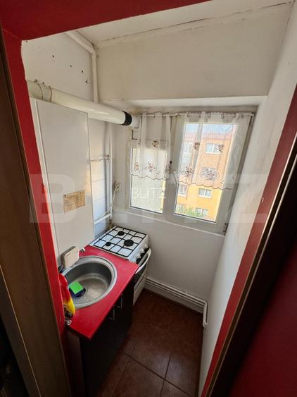 Garsoniera in acte,  26 mp, renovata, ideala pentru investitie, Craiter - 3