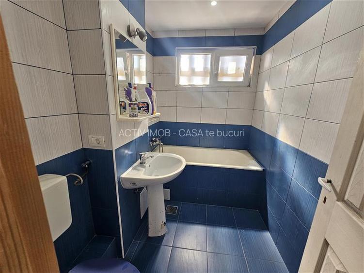 Resita, 2 Cam. Mobilat+Utilat, Micro 3 - 8