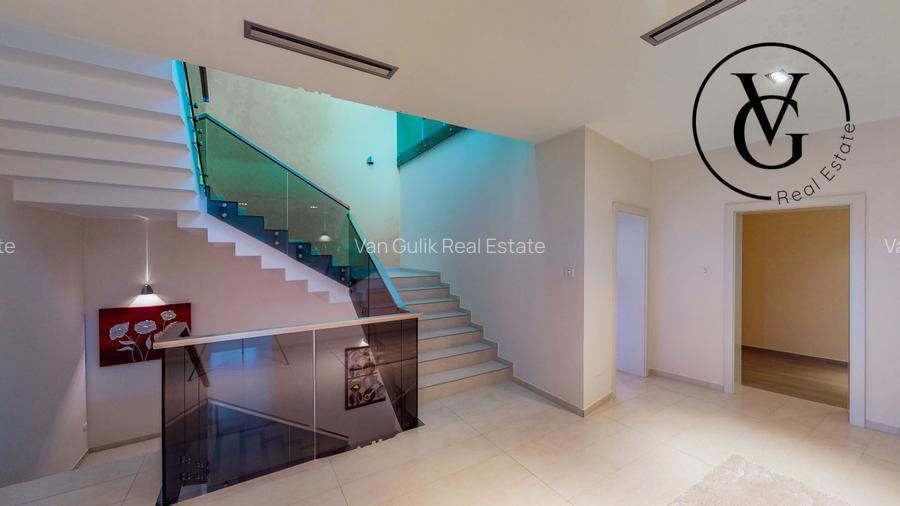 Vila unica în  Statiunea Mamaia- vedere la mare și lac - 11