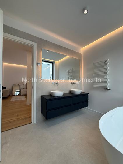 VILA SPATIOASA - 5 CAMERE - PIPERA - COMISION 0% - 13