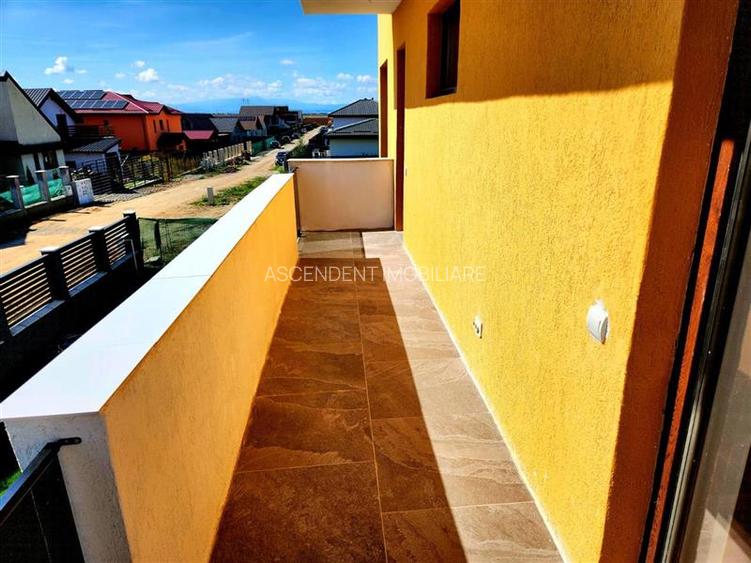 Vila P+E, 5 camere,3 bai,teren 418 mp,finisaje top, intabulata, toate utilitatil - 34