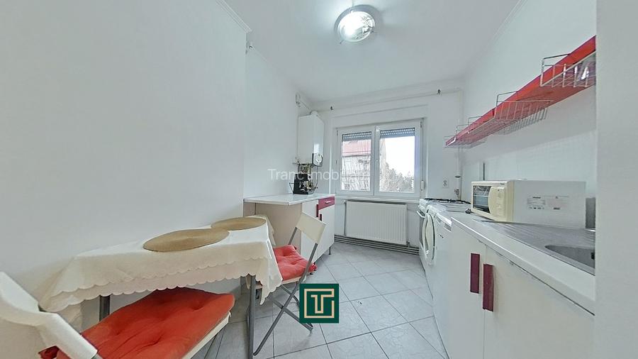 Apartament 2 camere de închiriat – Bulevardul Revoluției, Arad | Locație premium - 5