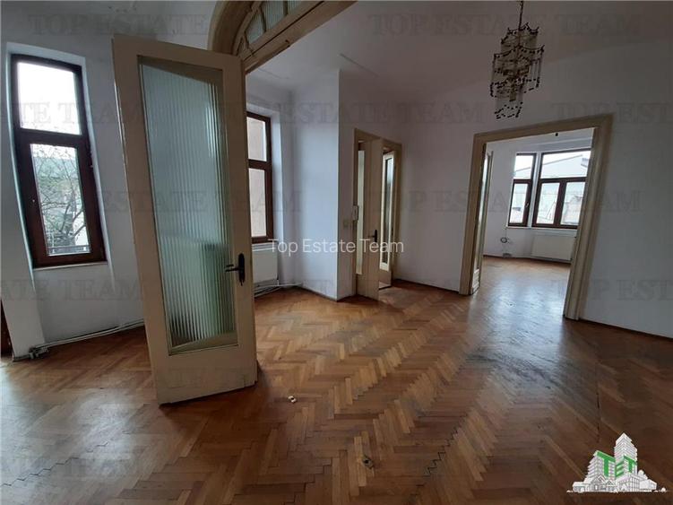 Apartament pretabil investitie in zona Calarasi-Hala Traian - 2