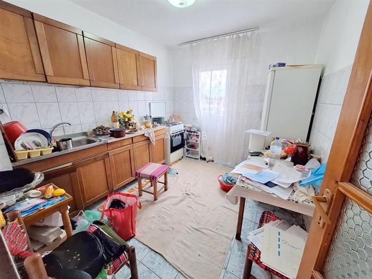 Apartament 4 camere, 2 bai, 80 mp, zona Narcisa - 2