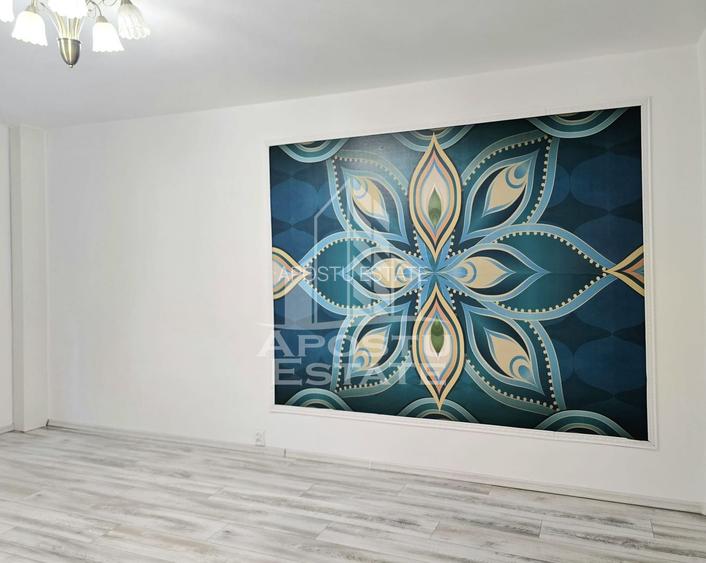 Apartament cu 3 camere,de inchiriat, parter, Arad - 2