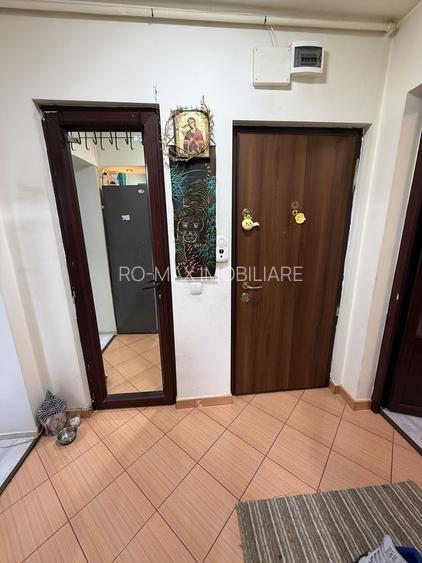 Apartament 3 cam modern complet renovat - mobilat Campina- central - 10