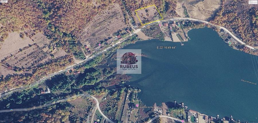 Teren intravilan 2.580 mp Eșelnița, acces DN57, ideal turism, locuinte