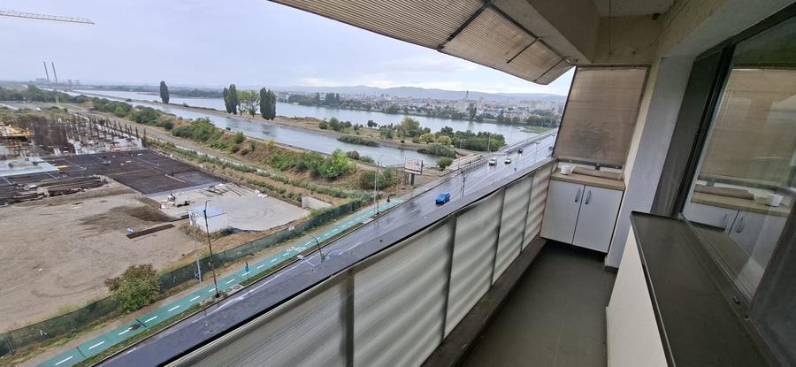 Bloc 2016 zona Unirii (Pod Serbanesti) - 2 camere decomandat mobilat si utilat