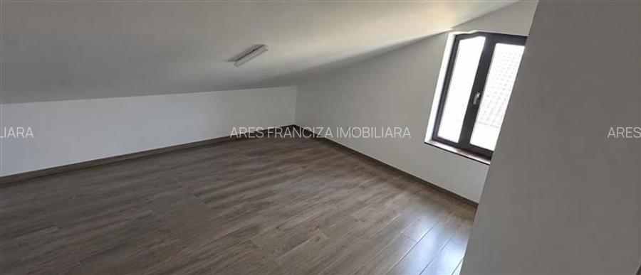 PANTELIMON,VILA INDIVIDUALA,5 CAMERE,235 MP,TEREN 455 M,INCALZIRE PARDOSEALA,AN - 10