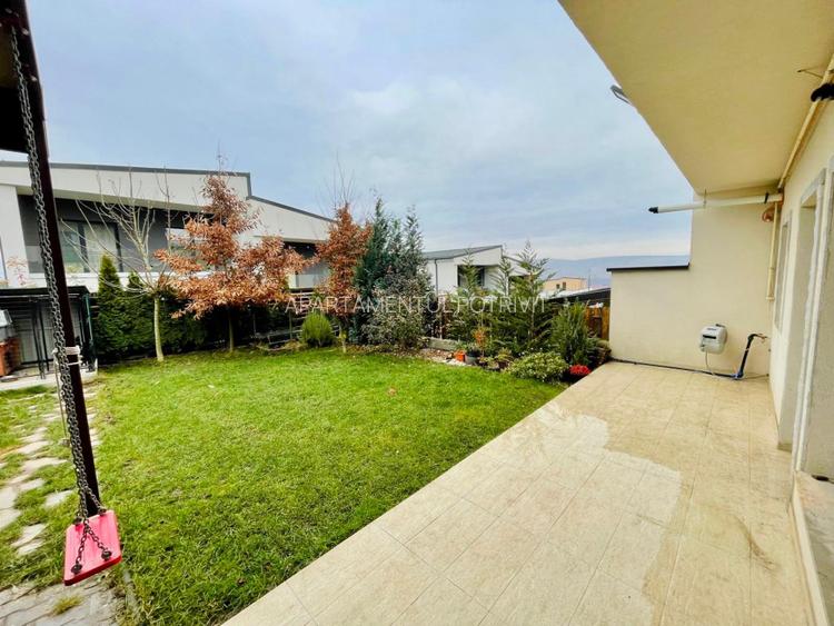 Casa tip duplex 3 dormitoare, mobilata complet, teren 275 mp/ strada Narciselor - 17