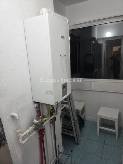 VICTORIEI- 4 CAM,130 MP,CENTRALA PROPRIE,MOBILAT CLASIC,FOARTE SPATIOS,900 EURO - 27