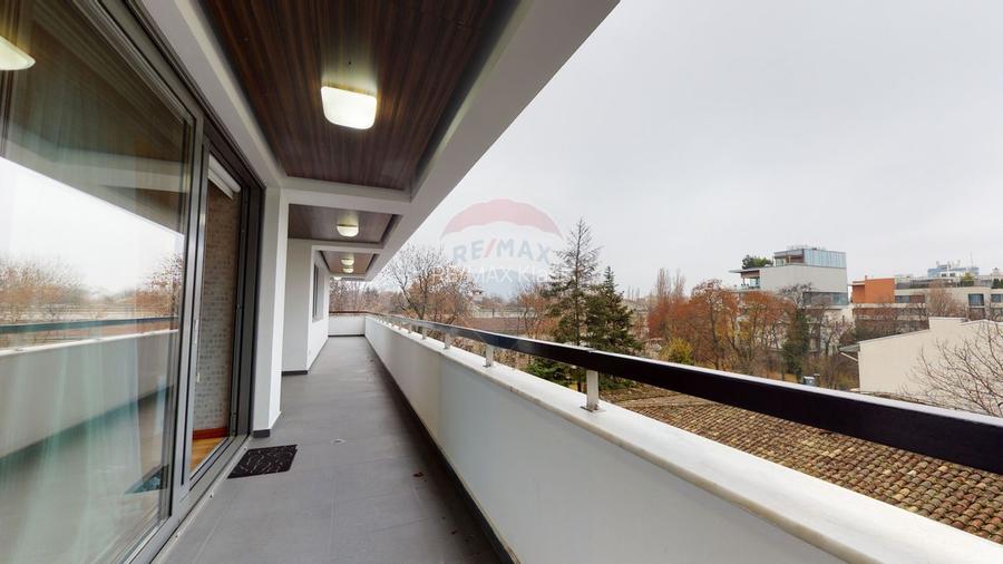 De inchiriat | Apartament 4 camere | Terasa 55 mp | Primaverii - 10