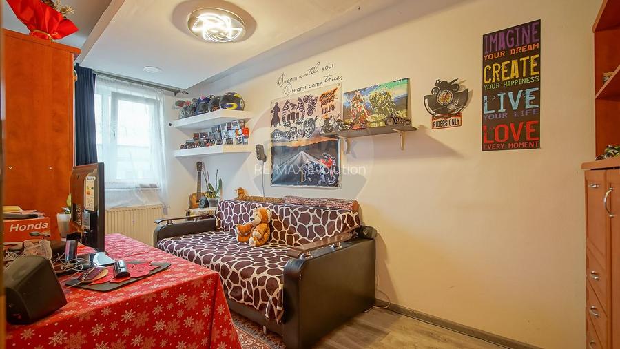 COMISION 0%|Apartament cu 3 camere|Decomandat|Noua|Loc de parcare - 7