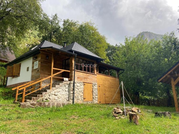 Casă de vacanță deosebită cu ciubăr si saună - Sub Piatra - 3