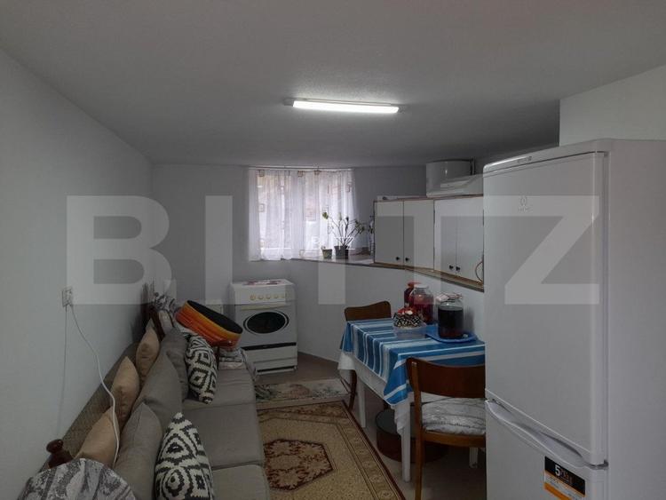 Casa 6 camere , se doreste si schimb cu apt+dif - Poiana Marului  - 17
