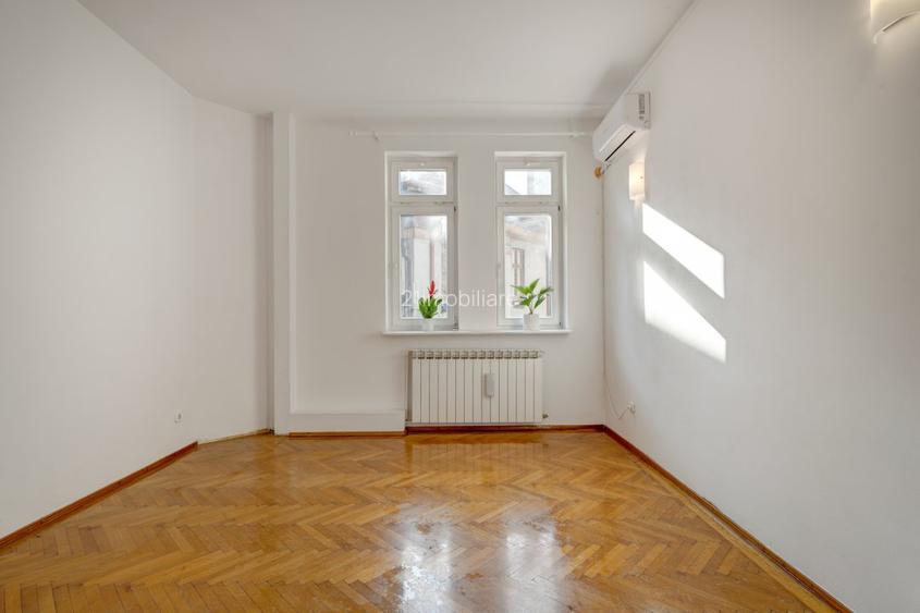 Vila eleganta, arhitectura deosebita, 7 camere, renovata, langa Parcul Kiseleff - 37