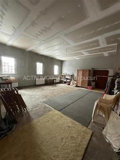 Bocsa Montana, Casa Solida + Teren, Strada Principala - 13